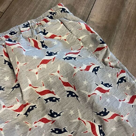 Columbia PFG Grey Casual Shorts Men Large Inseam 8” Bin H-4 - Picture 2 of 4